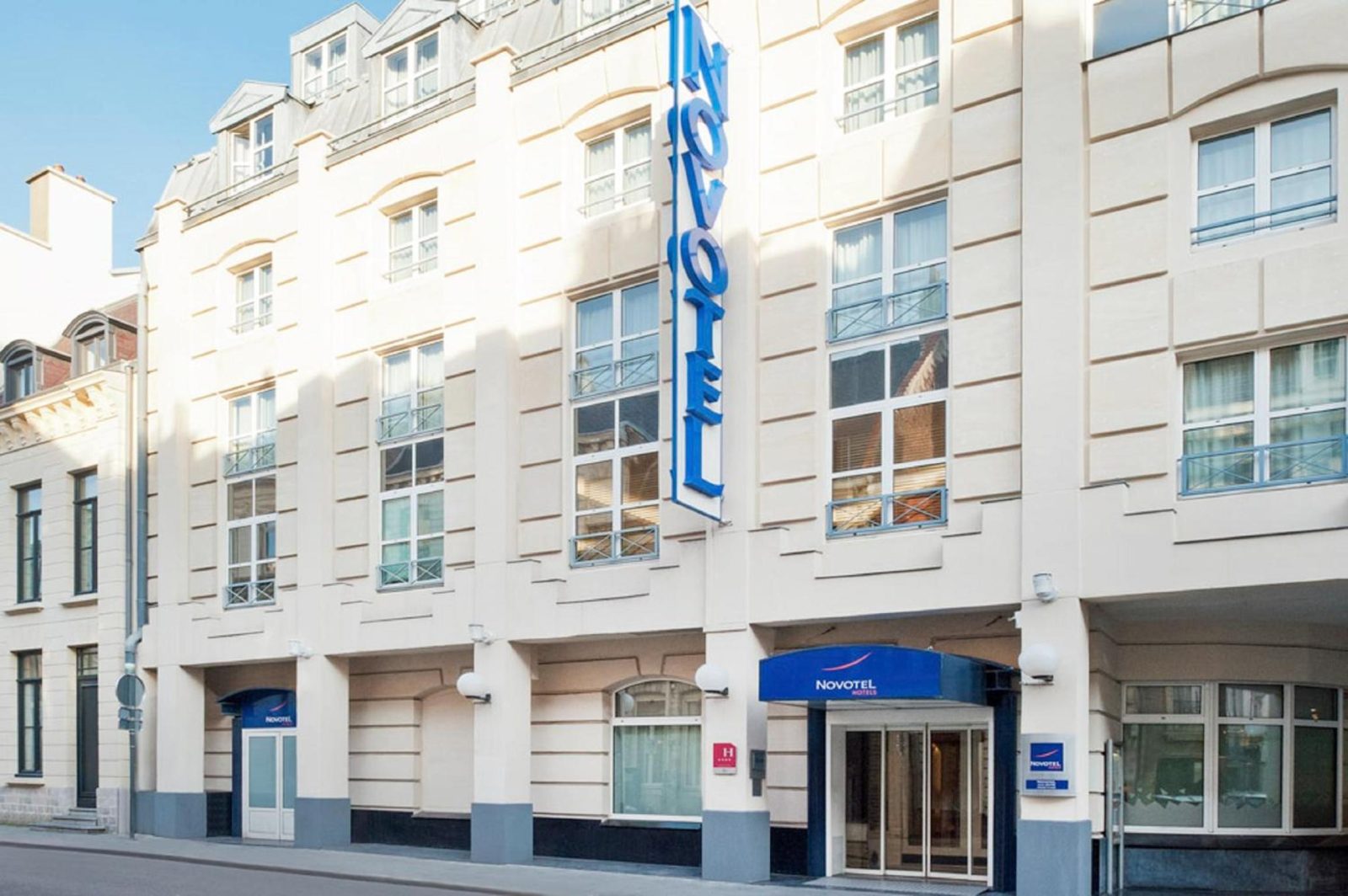 Novotel Lille Centre Grand Place — photo 2