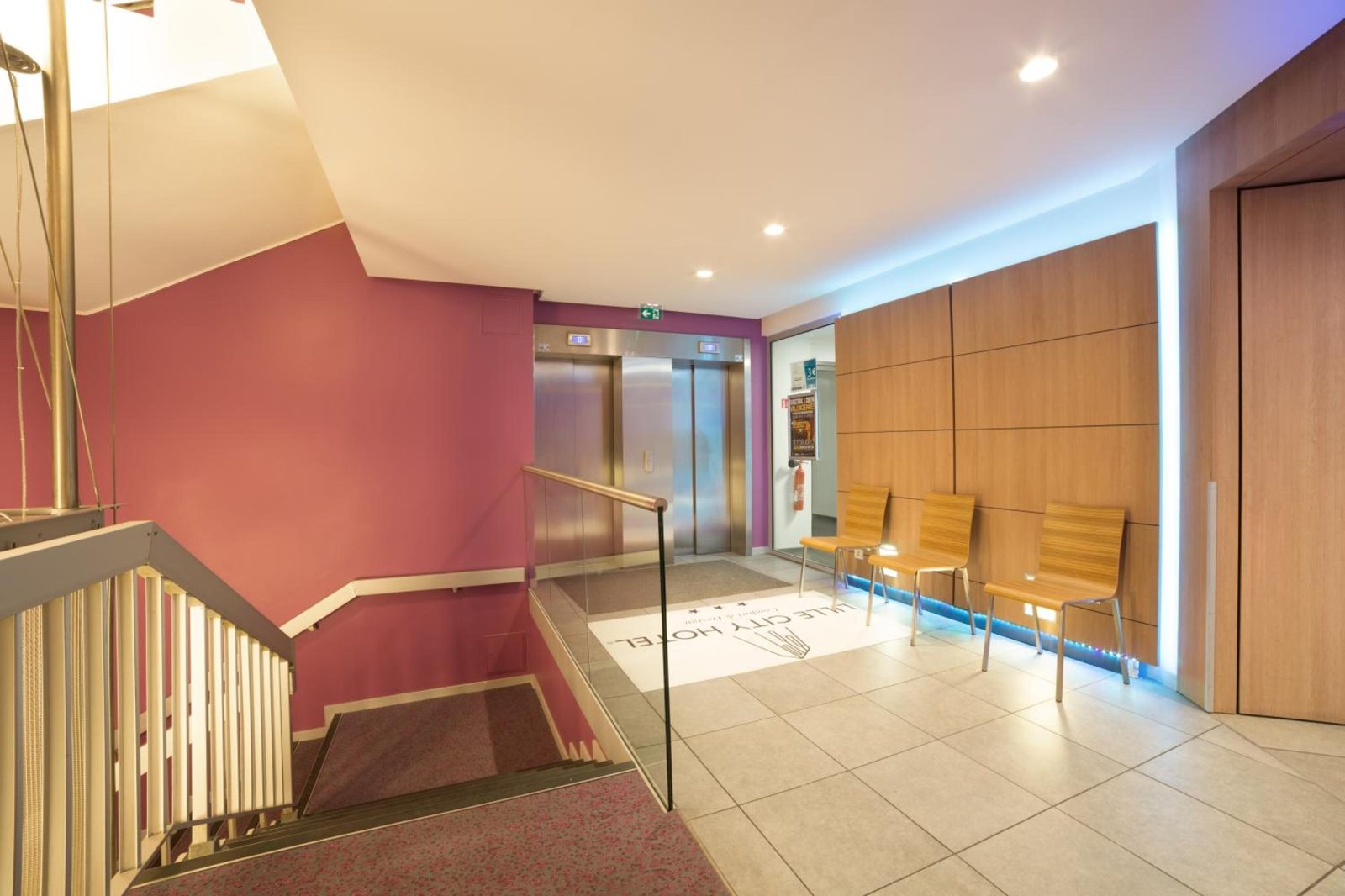 Lille City Hotel — photo 2