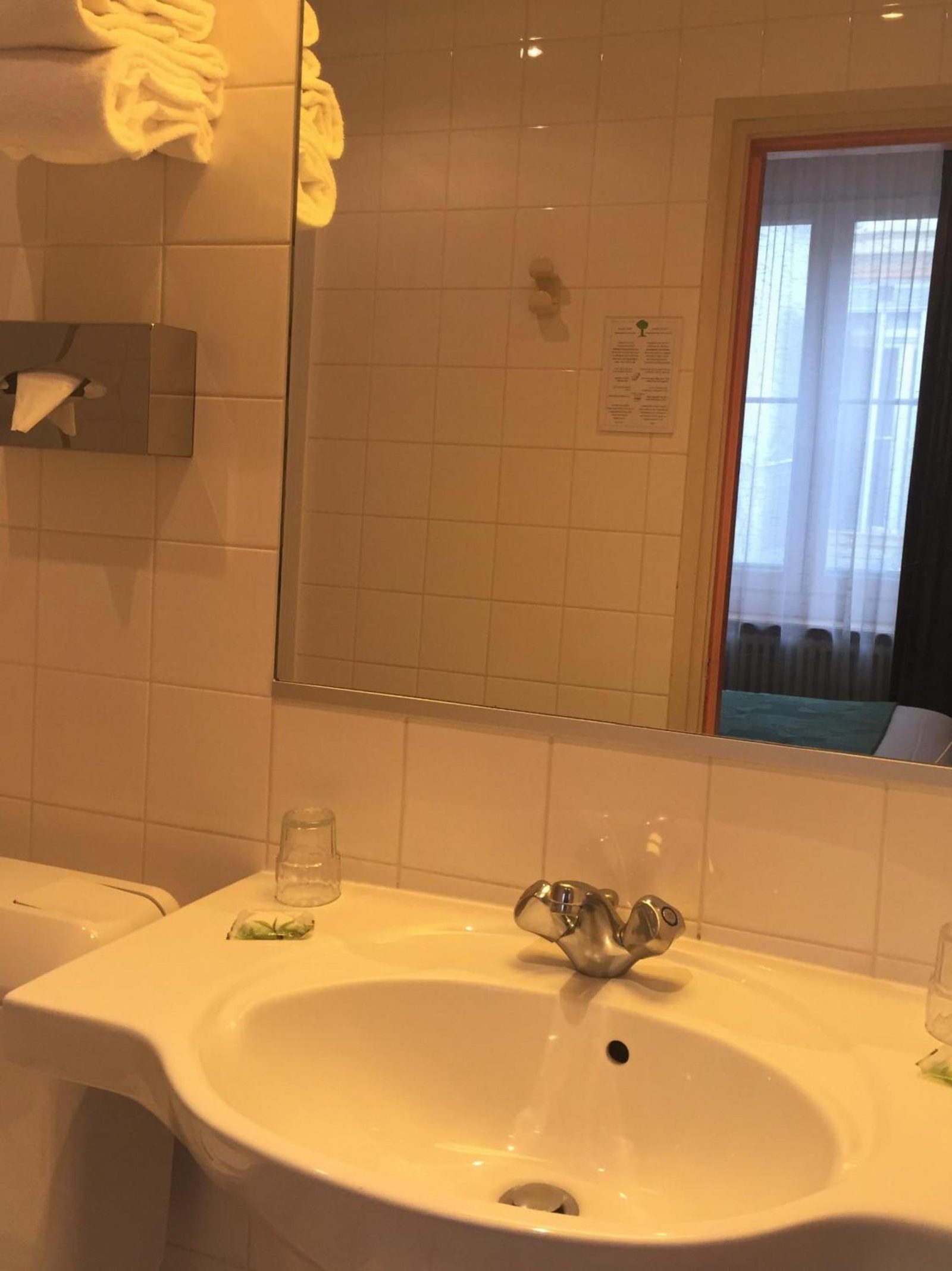 Hotel De La Paix — photo 4
