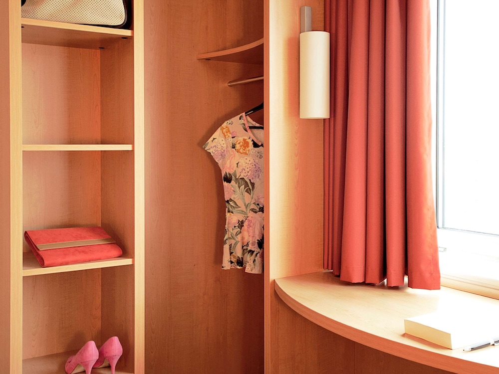 Ibis Lille Centre Gares — photo 4