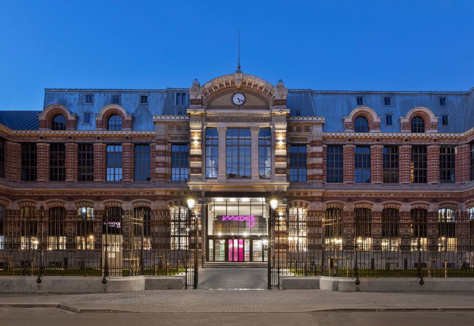 Moxy Lille City